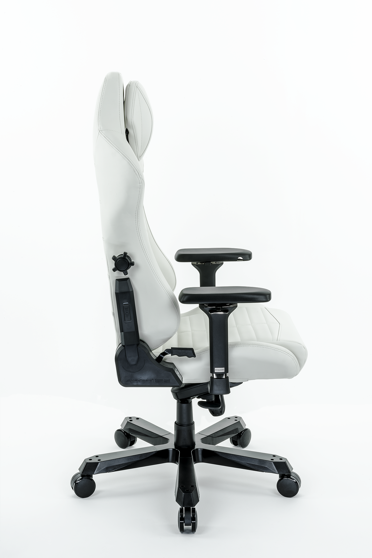 DXRacer MASTER Serie, weiß / B-Ware UVP 499€