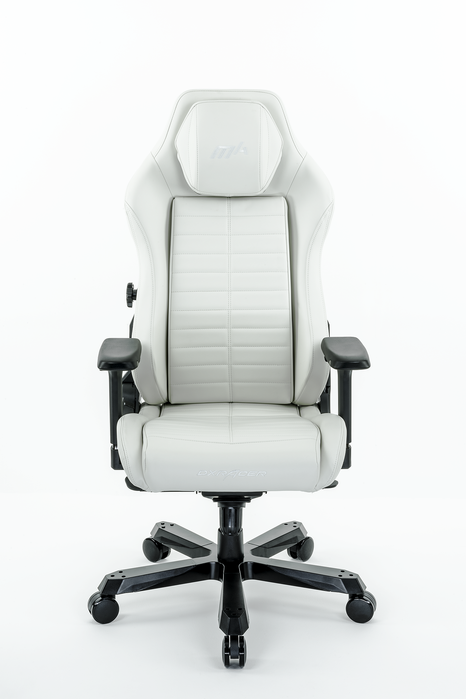 DXRacer MASTER Serie, weiß / B-Ware UVP 499€